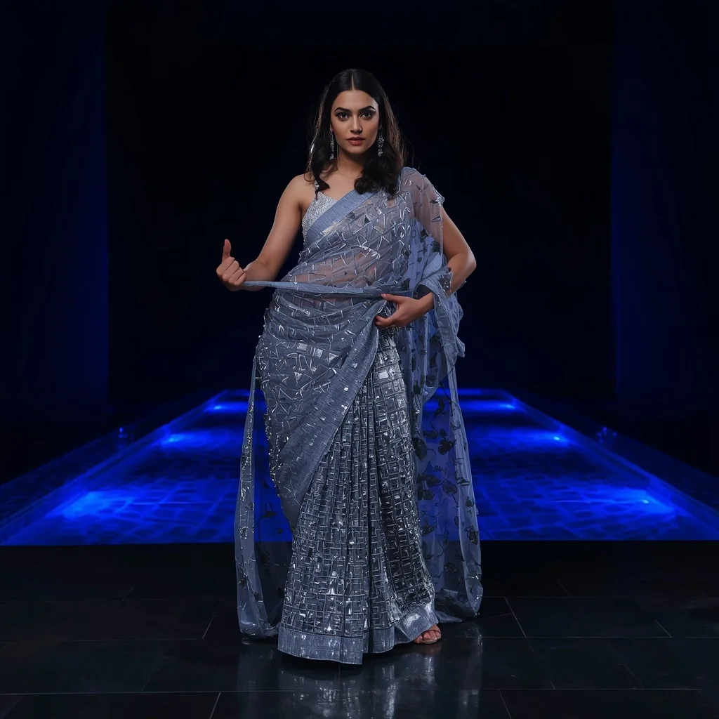 Silver Mirror-Work Saree – Taut Fabric Pull with Indigo Infinity Pool | Travel Ai Prompt